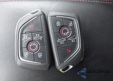 2024 Chevrolet Corvette Stingray Rwd 2Lt from USA, damaged, VIN 1G1YB2D43R5127081